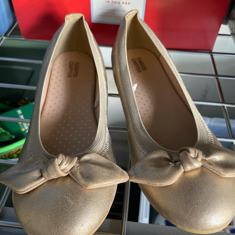 Harper Canyon girls ballet flat gold, sz 4